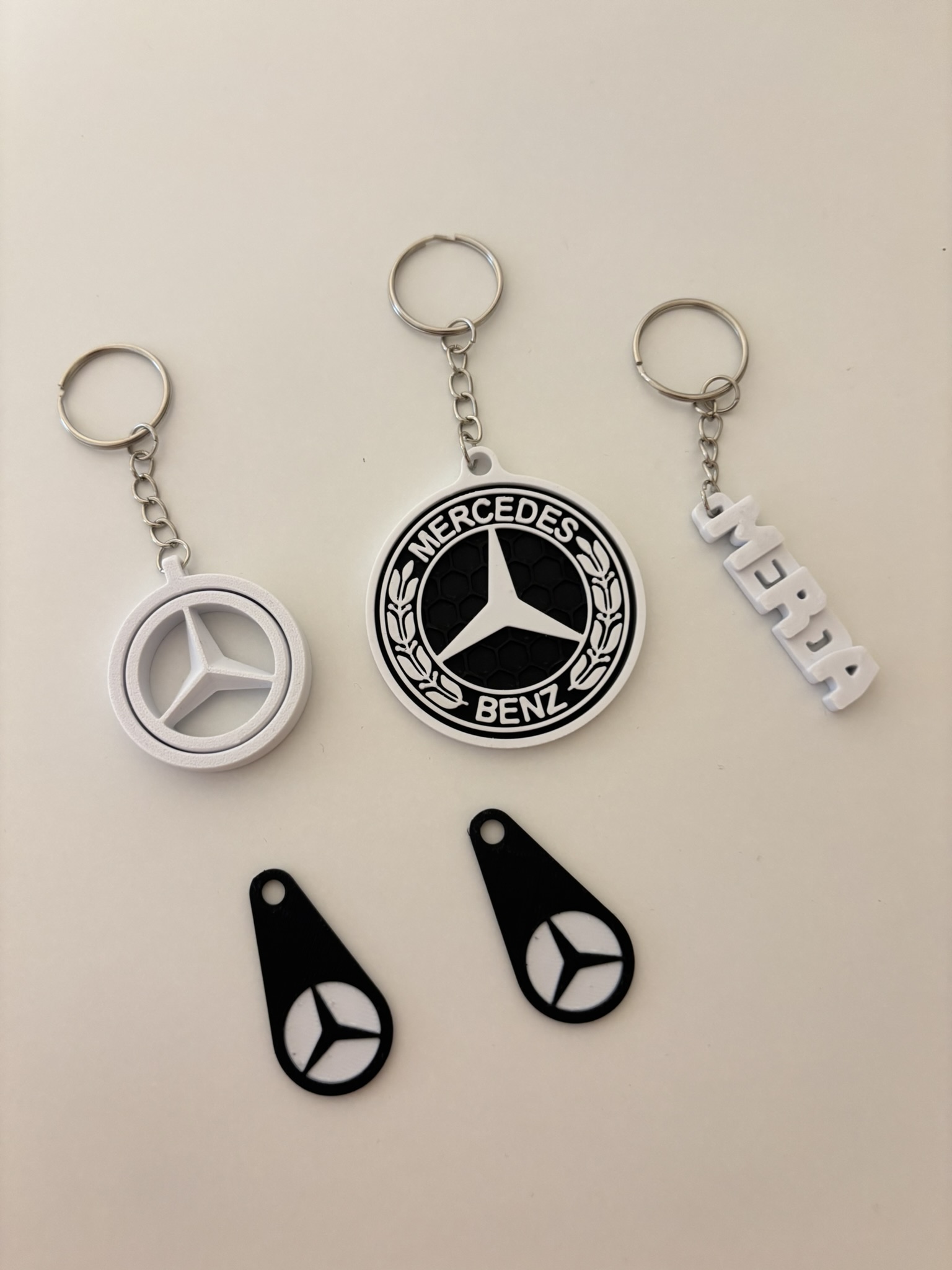 Mercedes - set 3D privjesaka